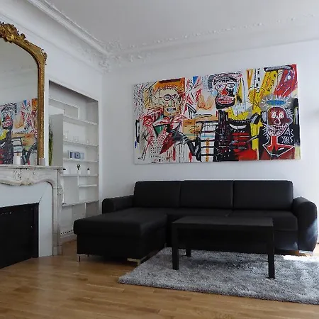Bergere - * Paris