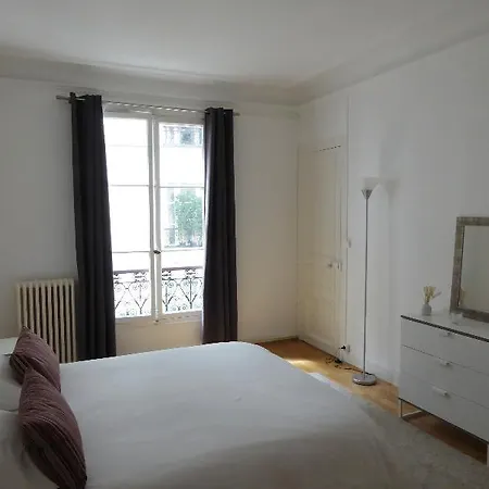 Appartement Bergere - *